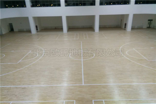 單龍骨運(yùn)動(dòng)木地板寧夏石嘴山星海中學(xué)成功案例