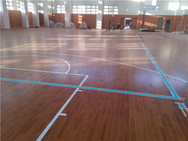 運(yùn)動木地板