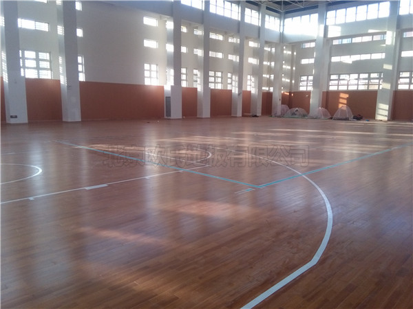 運(yùn)動木地板